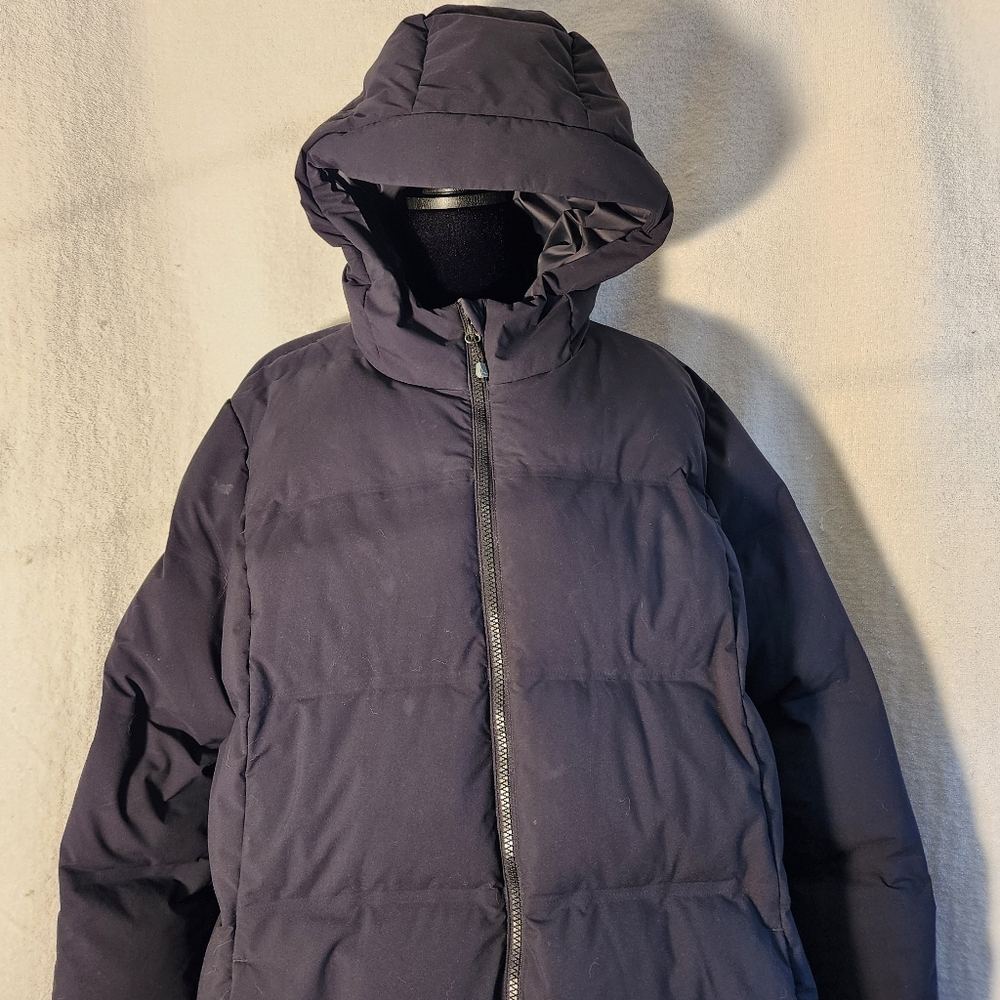Eddie Bauer Women's Black Hooded Puffer Coat